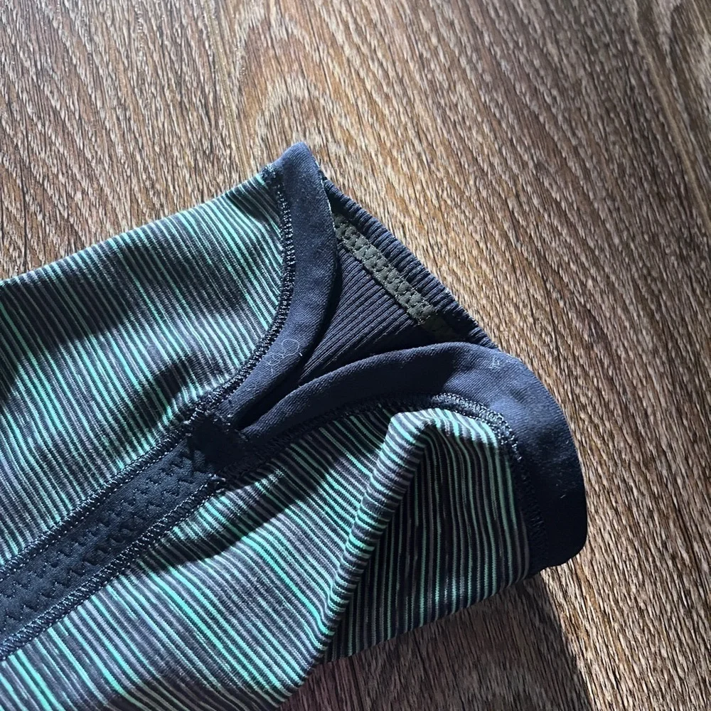 Lululemon high waist with pocket bleu and green - Picture 7 of 9
